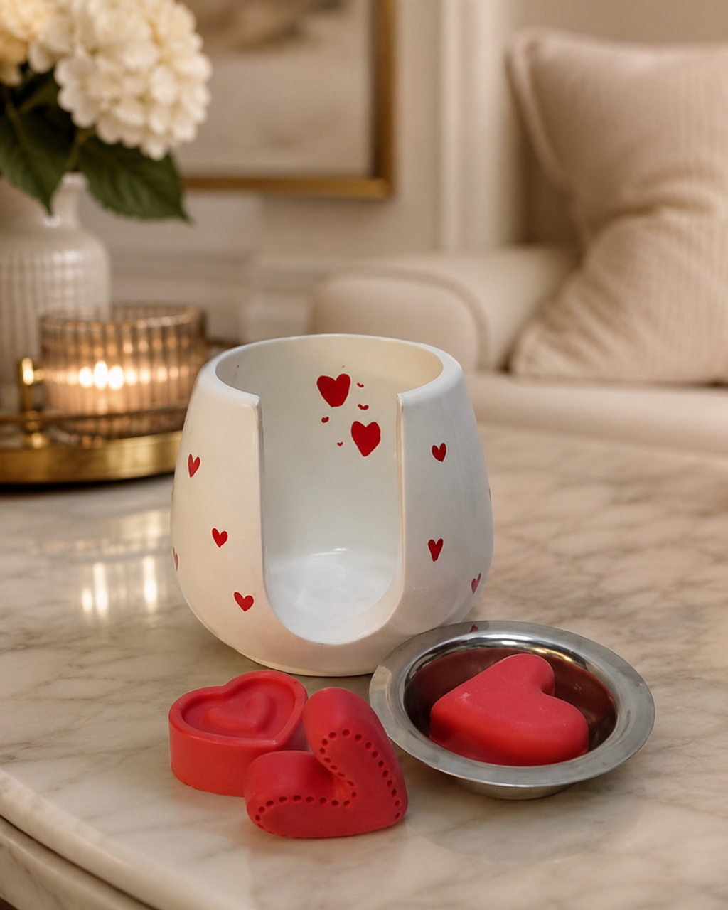 Pack Quemador de Wax Melts blanco con corazones pintados a mano