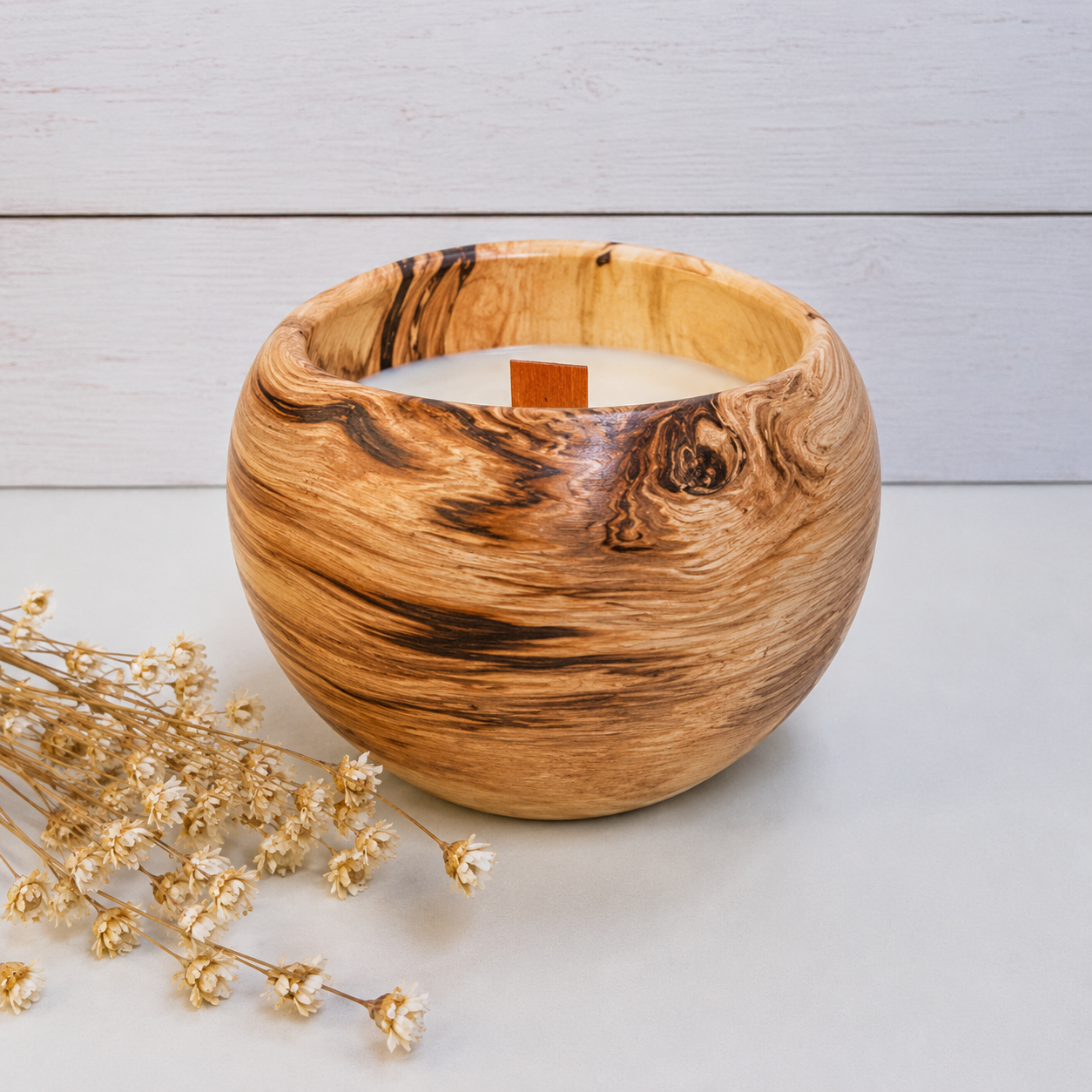 Vela Artesanal de Cera de Soja Natural en Recipiente de Resina Ecológica Color Terracota