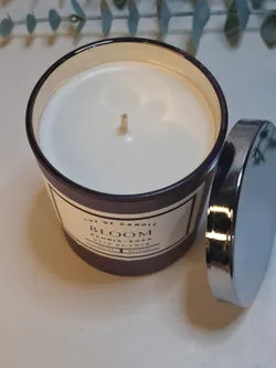 Bloom – Vela de soja natural con peonía y rosa