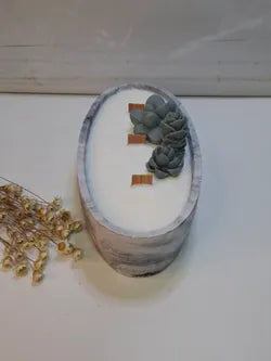 Vela artesanal ovalada efecto mármol en resina ecológica