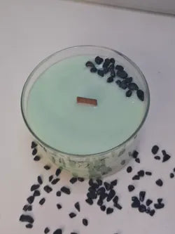 Vela de soja Bosque Mágico con turmalina negra y mecha de madera