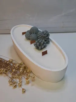 Vela artesanal Ovalada blanca con Mechas de Madera